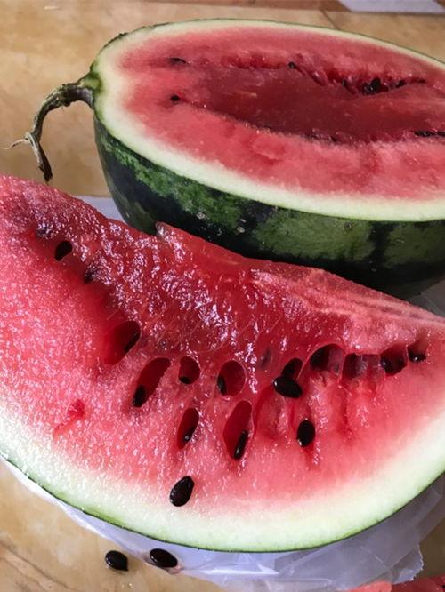 吃瓜爆料amber,吃瓜爆料背后的真相与内幕