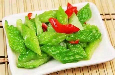 一手爆料吃瓜,娱乐圈惊天大瓜，真相令人震惊！